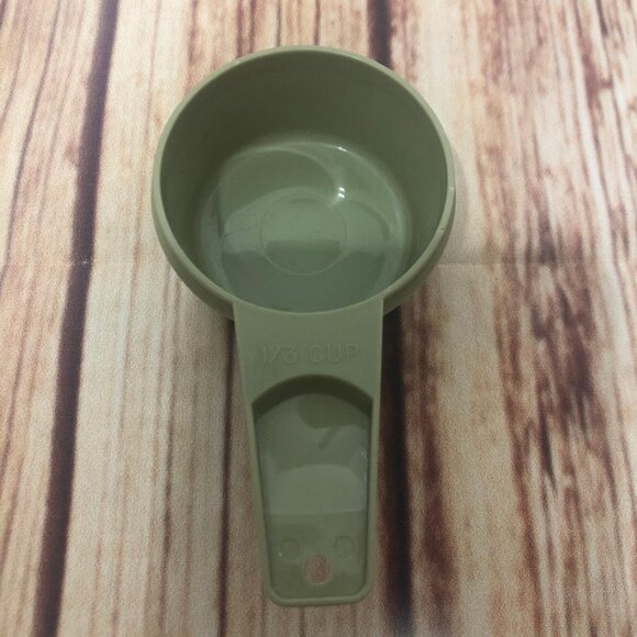 Vintage Tupperware Avocado Green Nesting Measuring Cup 3/4 CUP Replacement 762-5 - Picture 6 of 10